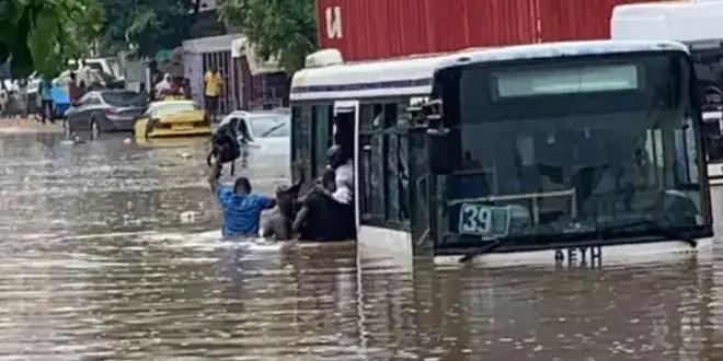 Plusieurs quartiers sous les eaux ce mercredi matin