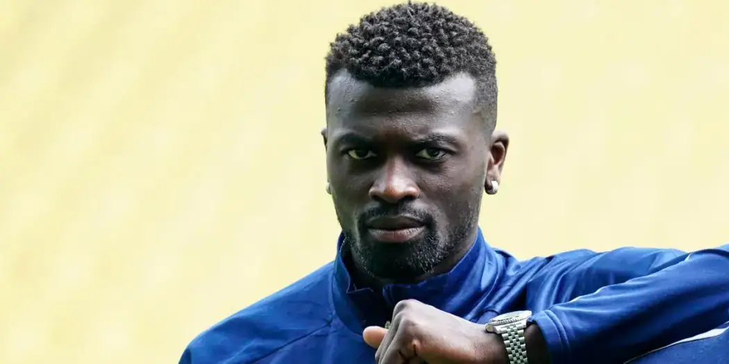 AUXERRE : M’BAYE NIANG BIEN PARTI POUR SIGNER