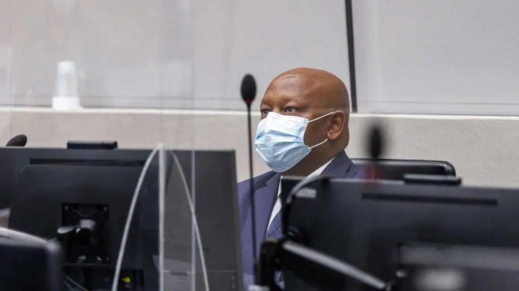 Kenya: mort soudaine de l&rsquo;avocat Paul Gicheru poursuivi par la CPI et proche de William Ruto