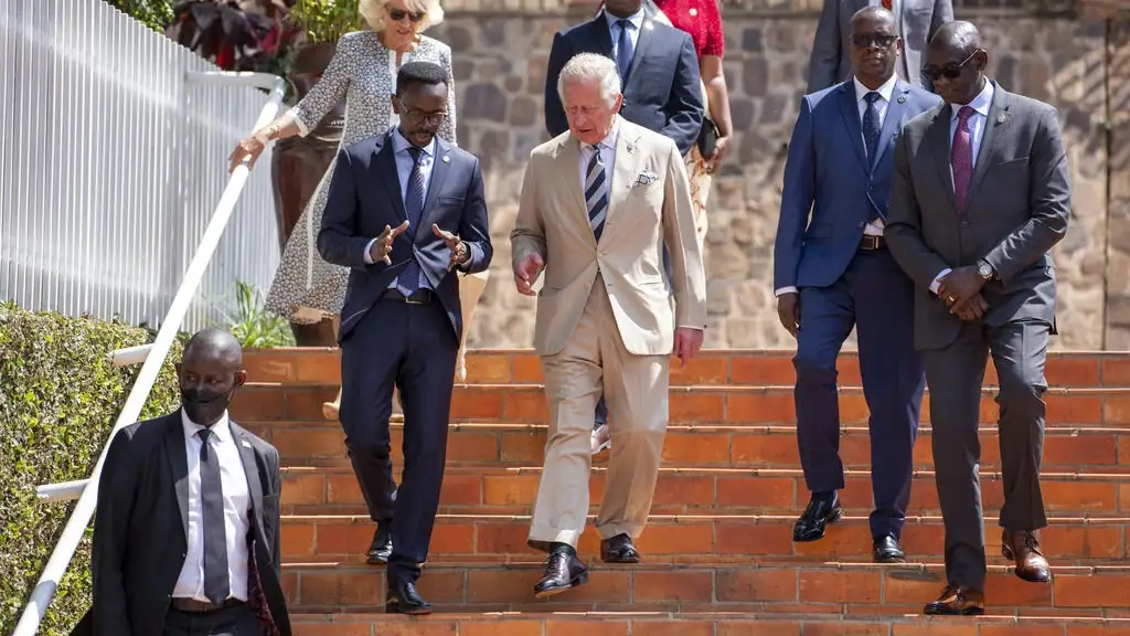 Quelles relations entretient Charles III avec le continent africain?