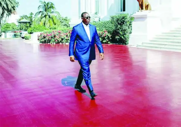 Saccage de l’Hémicycle : Macky met les pieds dans le plat