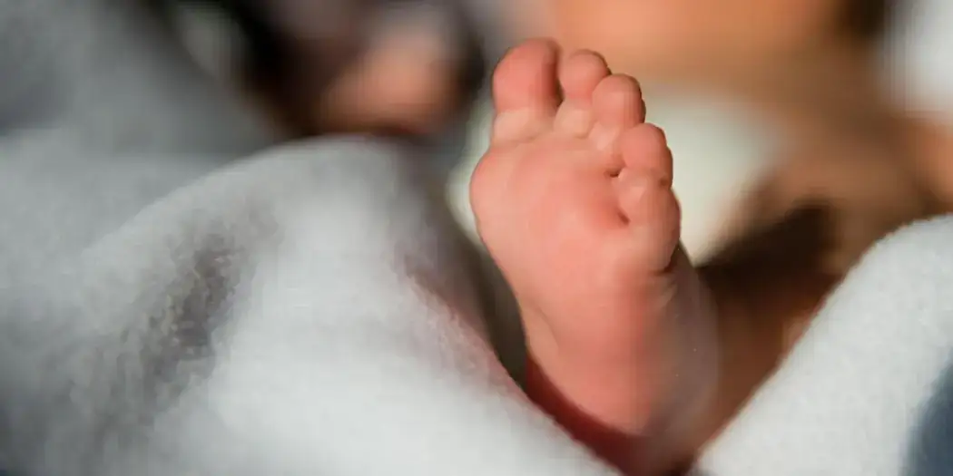 Infanticide à Guédiawaye : Elle accouche et fracture son bébé pour…