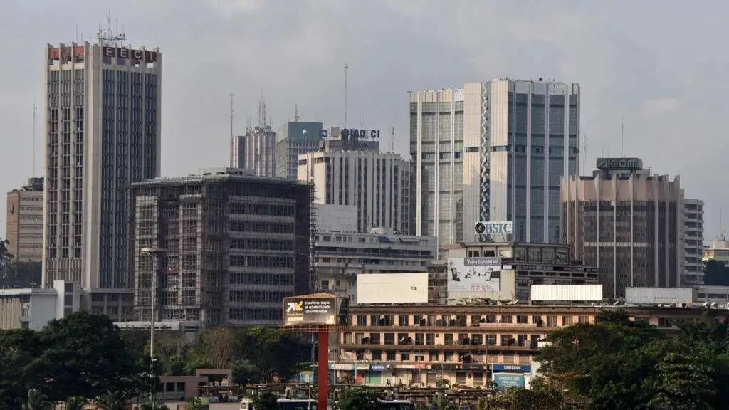 En Côte d’Ivoire, un rapport pointe les dysfonctionnements dans les constructions de bâtiments