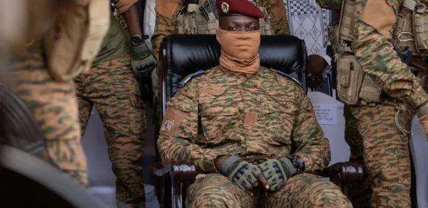 Burkina: lbrahim Traoré au 35e anniversaire de la mort de Thomas Sankara