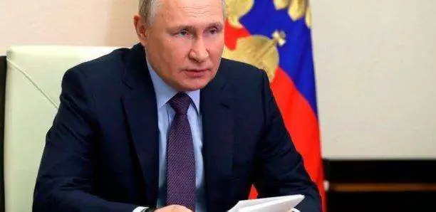 Poutine prévient l’Ukraine : « Les réponses de la Russie seront dures »