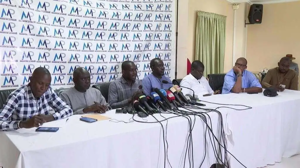 La presse sénégalaise appelle à «la libération immédiate» du journaliste Pape Alé Niang