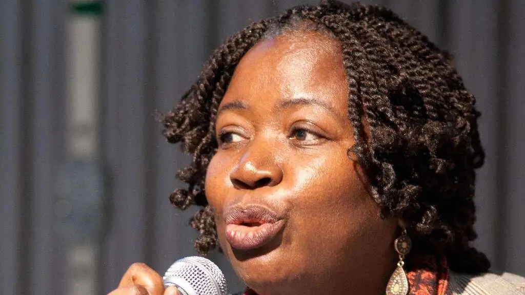 Côte d’Ivoire: un roman pour ne pas oublier les effets des catastrophes écologiques