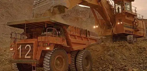 Industries extractives : Le Mali suspend la délivrance de titres miniers