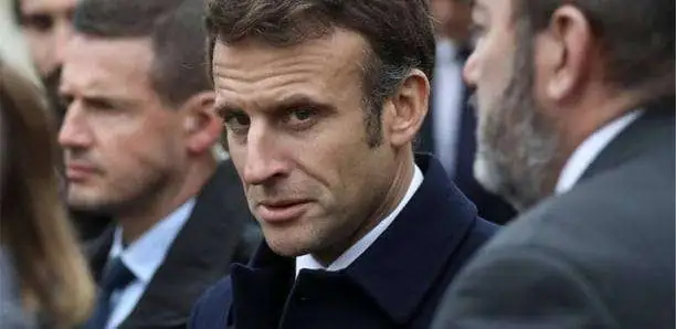 Macron s’en prend au réseau social TikTok