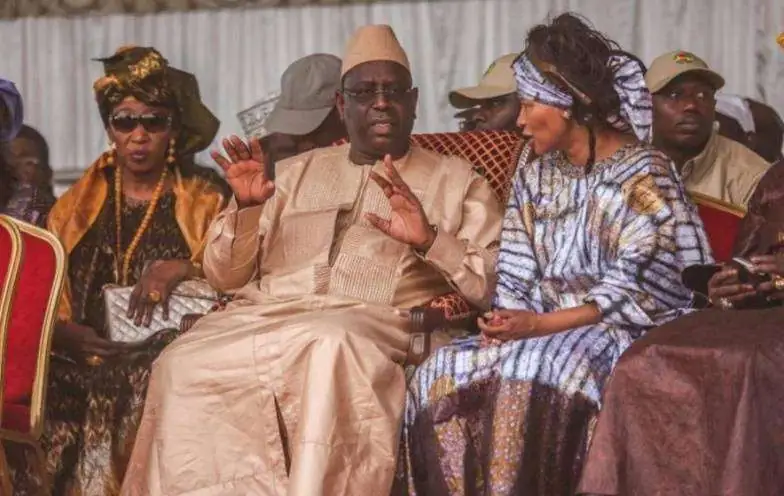 Aissata Tall Sall veut valider (juridiquement) la 3e candidature de Macky Sall
