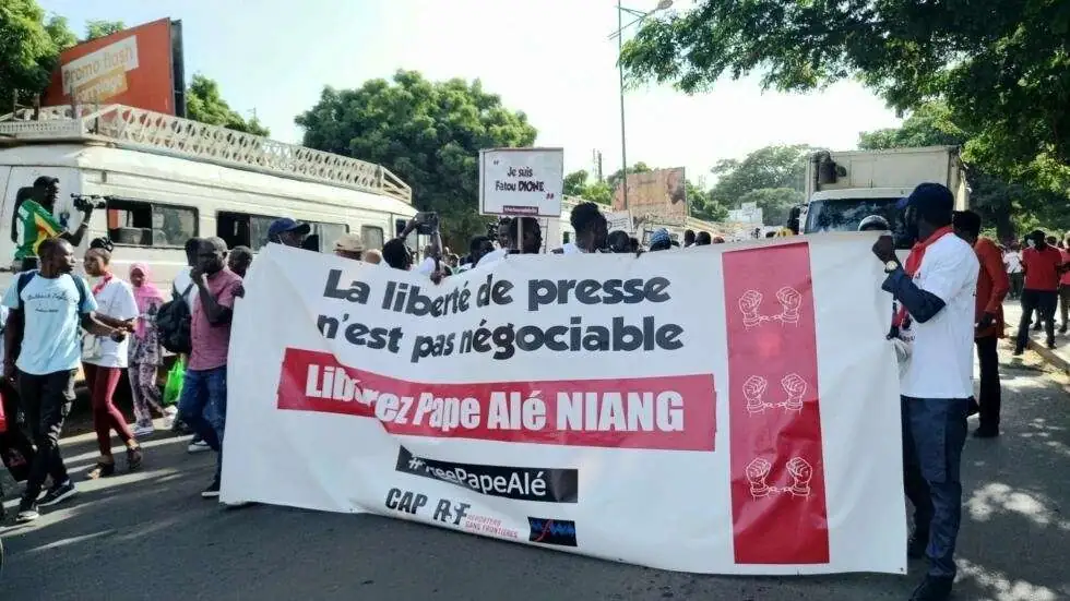 Sénégal: le journaliste Pape Alé Niang arrêté et remis en prison