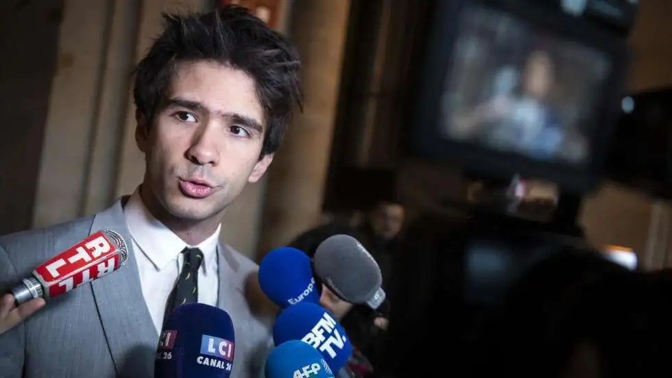 Sénégal: qui est Juan Branco, l&rsquo;avocat franco-espagnol de l&rsquo;opposant Ousmane Sonko?