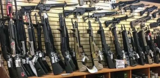 Armes à feu, munitions saisies : La SR de Thiès met la main sur un arsenal à Pout