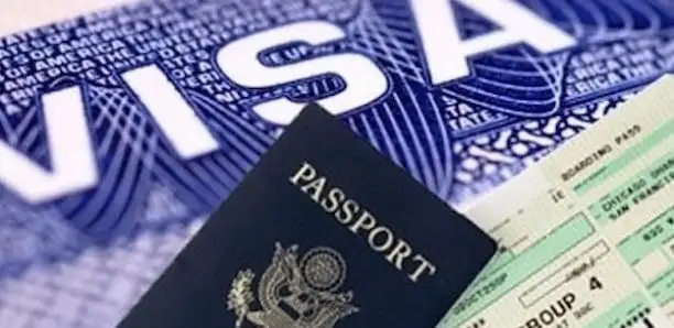 Escroquerie : le voyage en France, le terrain et la Peugeot fantômes