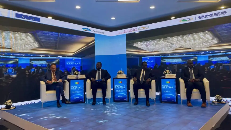 Le Sénégal affiche ses attentes dans le domaine spatial avec le Forum international UA-UE organisé à Dakar
