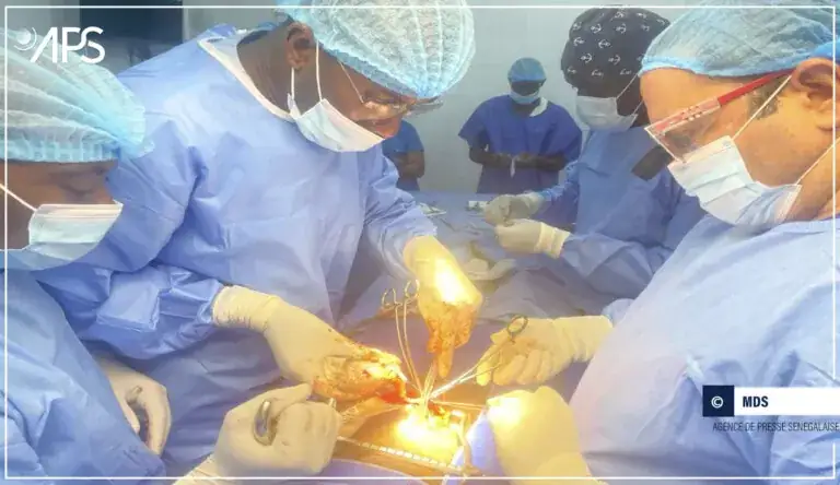 SENEGAL-AFRIQUE-MEDECINE / Transplantation rénale réussie au Sénégal, une « excellente performance » qui évoque « l’Afrique des solutions », selon Macky Sall