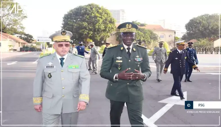 Le chef d’état-major général des Armées mauritaniennes en visite à Dakar