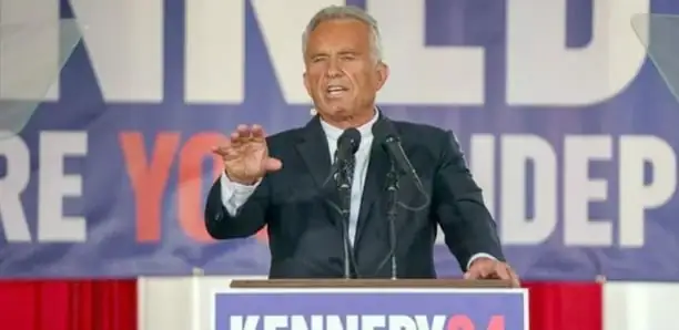 Candidat à la présidentielle américaine, Robert Kennedy Junior inquiète chez Biden et Trump