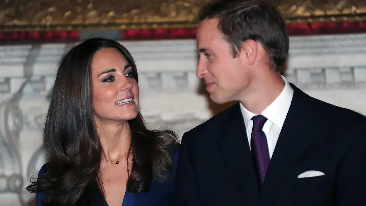 L&rsquo;étonnante façon dont Kate Middleton et le prince William ont dévoilé leur relation à leurs amis