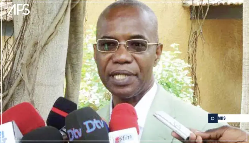 Africom SAU suspend la parution de Stades et Sunu Lamb