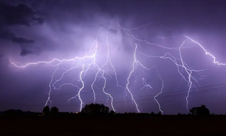 Ouganda : une église frappée par la foudre, 14 personnes t.uées