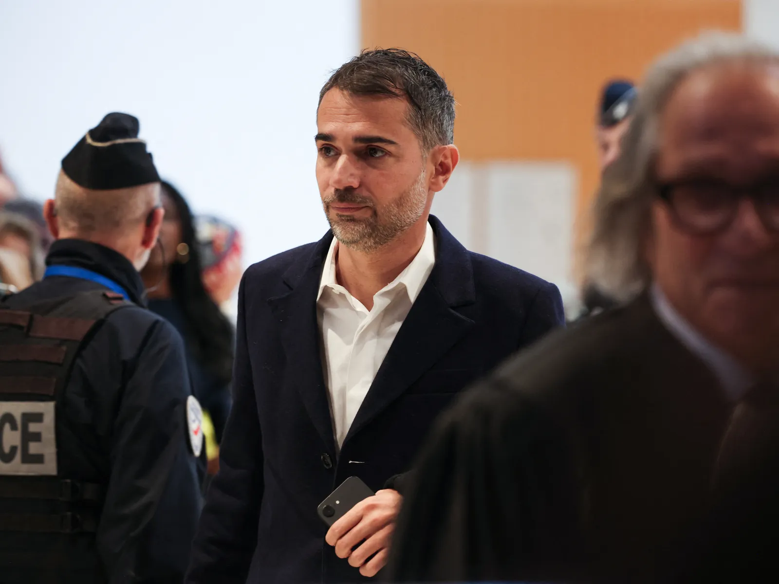 Au procès pour le cyberharcèlement de Brigitte Macron, l’absurde à la barre: «Je n’ai pas l’impression que mes tweets ont vraiment changé sa vie»