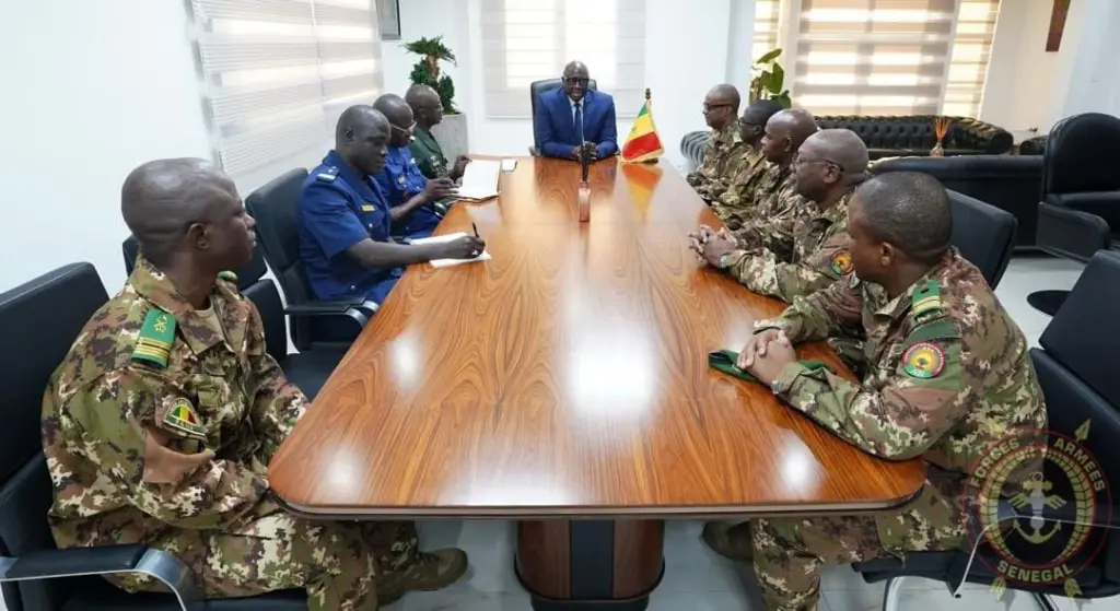 Discussions sénégalo-maliennes à Dakar pour renforcer la coopération militaire et sécuritaire