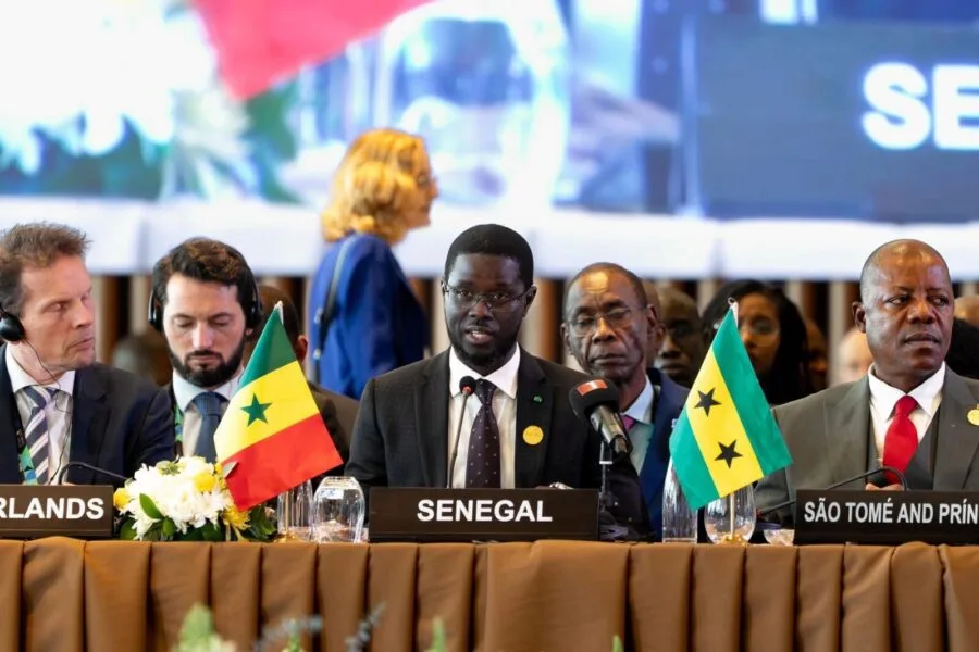 Sommet UE-UA: le Président Faye appelle à “un multilatéralisme fort et revitalisé”