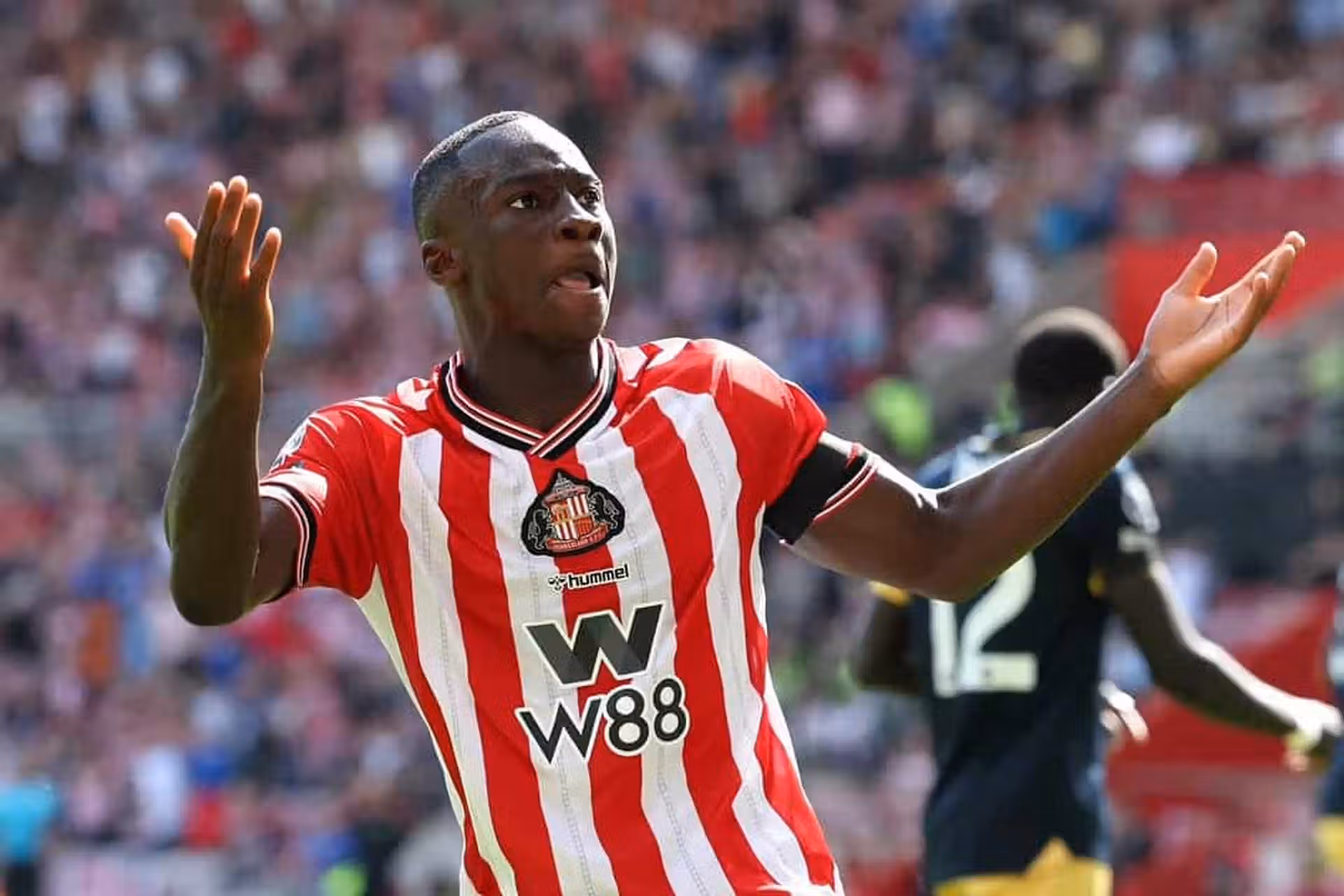 Premier League : Habib Diarra (Sunderland) débute sur le banc des remplaçants contre Brighton