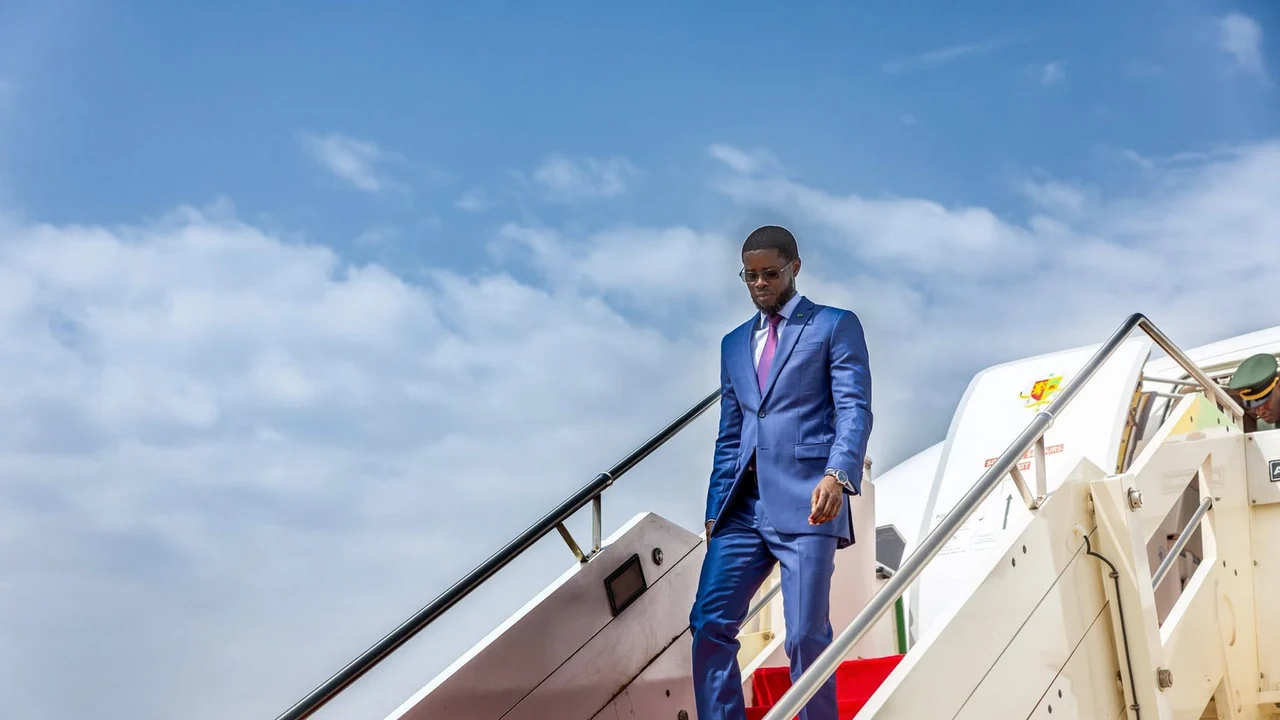Sénégal : la solitude de Bassirou Diomaye Faye